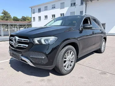 Gebraucht Mercedes GLE300 272 PS (200 kW) 2023 Schwarz SUV