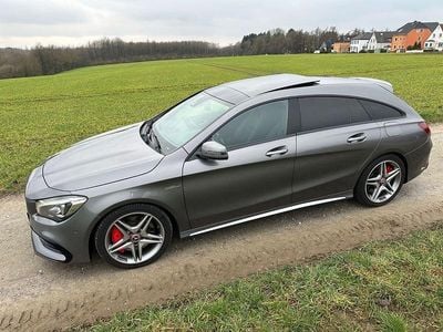 Gebraucht Mercedes CLA45 AMG Shooting Brake AMG 381 PS (280 kW) 2017 Grau Kombi