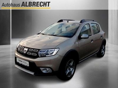 Gebraucht Dacia Sandero Prestige 90 PS (66 kW) 2020 Beige dune Limousine