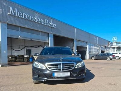 Gebraucht Mercedes E400 AMG 333 PS (244 kW) 2014 Schwarz Kombi