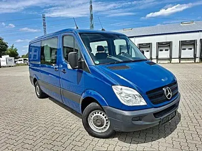 Gebraucht Mercedes Sprinter 129 PS (94 kW) 2009 Vandablau