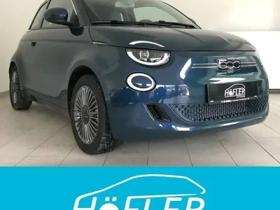 Gebraucht Fiat 500e Icon 86 kW (118 PS) 2022 Colore esterno (ozean grün) Kleinwagen