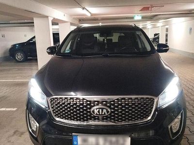 Schwarz Gebraucht 2015 Kia Sorento SUV | 17.222 € (Fairer Preis)