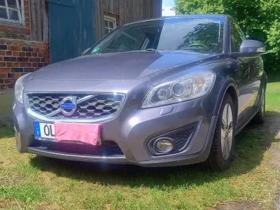 Gebraucht Volvo C30 Summum 114 PS (83 kW) 2012 Grau Kleinwagen