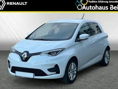 Second-hand Renault Zoe Experience 79 kW (108 CP) 2022 Alb Hatchback
