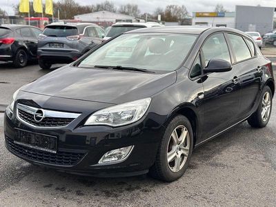 Gebraucht Opel Astra Edition 87 PS (63 kW) 2010 Schwarz Limousine