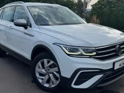 Gebraucht VW Tiguan Allspace Life 150 PS (110 kW) 2023 Weiß SUV
