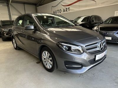 gebraucht Mercedes B180 Style Navi LED AHK R.Cam Tempomat