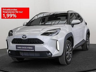 Neu Toyota Yaris Cross 130 PS (95 kW) 2025 Weiß SUV