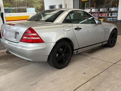 Gebraucht Mercedes SLK230 197 PS (144 kW) 1998 Silber Cabrio