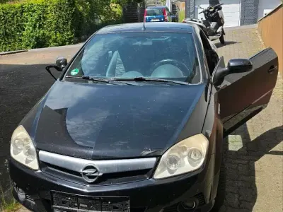Używany Opel Tigra