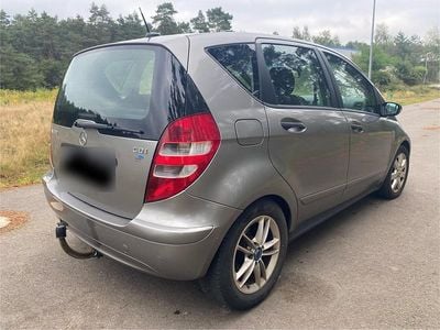 Gebraucht Mercedes A160 108 PS (79 kW) 2008 Gold Kleinwagen