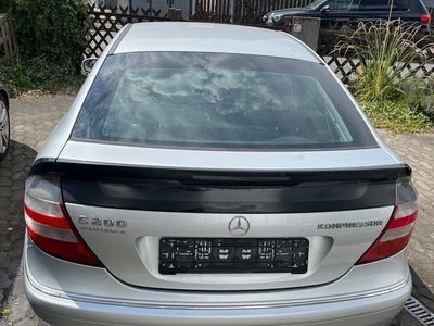 Mercedes C200