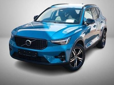 Neu Volvo XC40 Business Edition 163 PS (119 kW) 2025 Fjord blue SUV