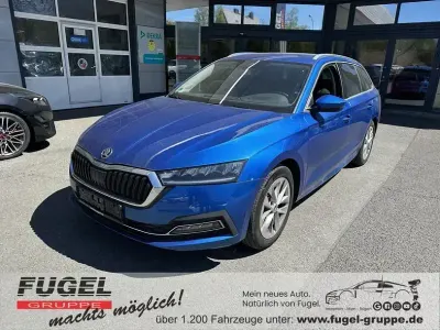 Gebraucht Skoda Octavia Style 150 PS (110 kW) 2021 Raceblau metallic Kombi