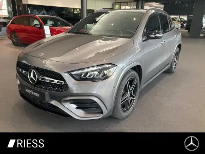 Gebraucht Mercedes GLA200 AMG 150 PS (110 kW) 2025 Grau SUV