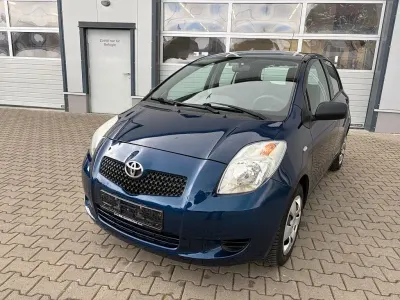 Gebraucht Toyota Yaris Luna 87 PS (63 kW) 2007 Blau Kleinwagen