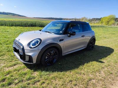 Usado Mini John Cooper Works 136 HP (100 kW) 2023 Cinzento Citadino