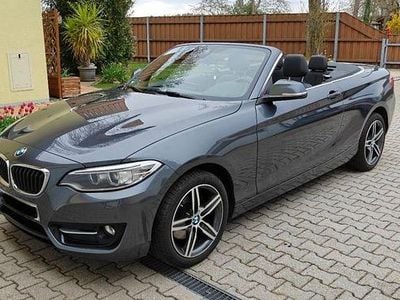 Usata BMW 220 Sport Line 190 CV (139 kW) 2016 Grigio Cabrio