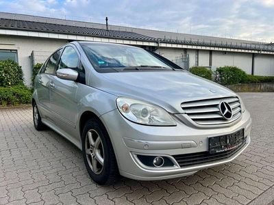 Gebraucht Mercedes B170 116 PS (85 kW) 2006 Silber Van / Kleinbus