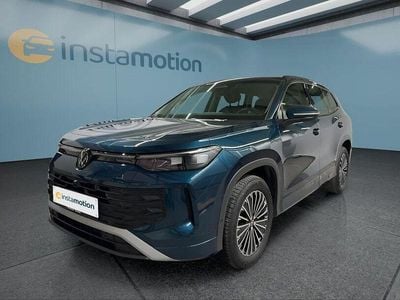 Second-hand VW Tayron 193 CP (141 kW) 2025 Albastru SUV