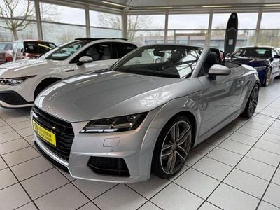 Gebraucht Audi TT Roadster Ambiente 230 PS (169 kW) 2016 Silber Cabrio