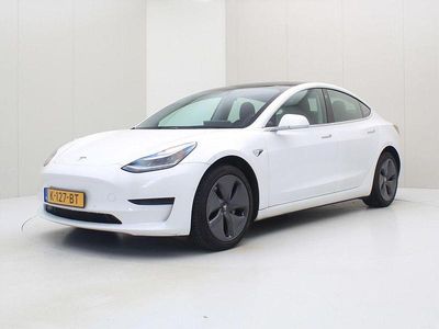 Gebraucht Tesla Model 3 Standard Range 225 kW (306 PS) 2020 Weiß Limousine