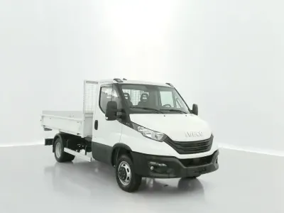 Nouă Iveco Daily 160 CP (117 kW) 2025 Alb Van