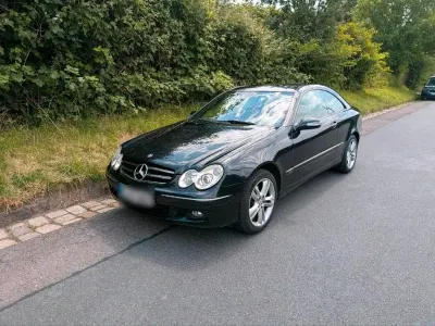 Gebraucht Mercedes CLK200 Avantgarde 184 PS (135 kW) 2008 Blau Coupé