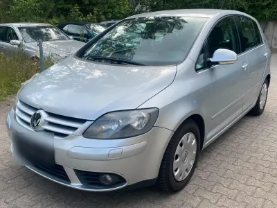 Gebraucht VW Golf Plus Cross 105 PS (77 kW) 2008 Silber Van / Kleinbus
