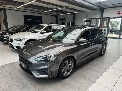 Gebraucht BMW X1 Advantage 103 PS (75 kW) 2018 Silber SUV