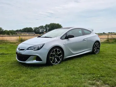 Gebraucht Opel Astra OPC 280 PS (205 kW) 2013 Grau Limousine