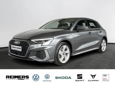Gebraucht Audi A3 Sportback e-tron S-Line 204 PS (150 kW) 2022 Grau Kleinwagen