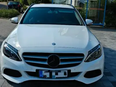 Gebraucht Mercedes C220 170 PS (125 kW) 2015 Weiß Kombi