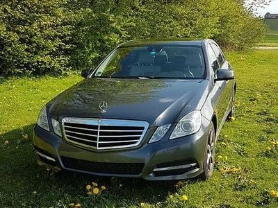 Second-hand Mercedes E200 Avantgarde 136 CP (100 kW) 2012 Gri Berlinǎ