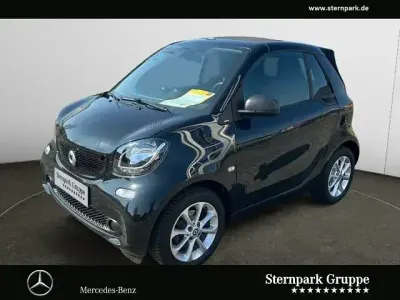Begagnad Smart ForTwo Cabrio Passion 71 HK (52 kW) 2019 Svart Cab