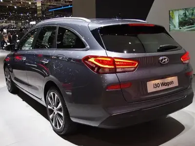 Nouă Hyundai i30 Advantage 101 CP (74 kW) 2026 Albastru Hatchback