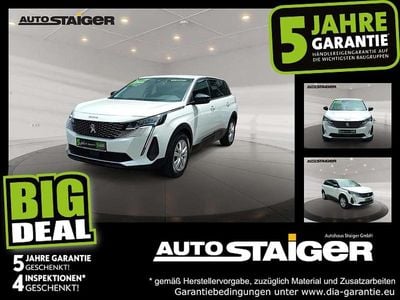 Weissmetallic Gebraucht 2022 Peugeot 5008 Active Van / Kleinbus | 24.990 € (Superpreis)