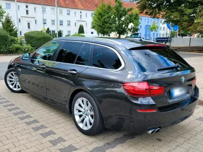 Gebraucht BMW 520 184 PS (135 kW) 2014 Braun Kombi