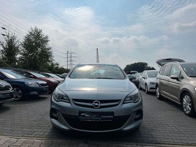 Gebraucht Opel Astra Exklusiv 136 PS (100 kW) 2015 Silber Limousine