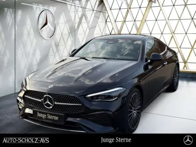 Używany Mercedes 180 AMG 170 KM (125 kW) 2025 Czarny Sedan/Limuzyna