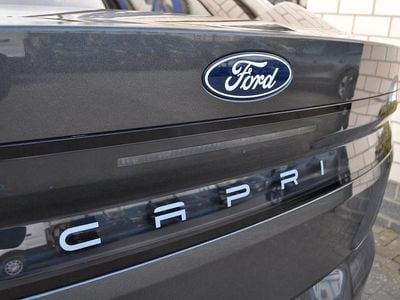 Gebraucht Ford Capri Premium 210 kW (286 PS) 2025 Grau SUV