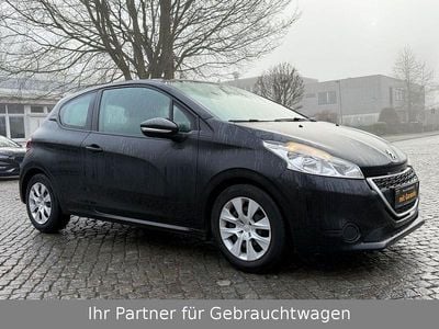 Gebraucht Peugeot 208 Access 68 PS (50 kW) 2012 Schwarz Kleinwagen