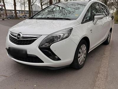 Gebraucht Opel Zafira Tourer 134 PS (98 kW) 2015 Weiß Van / Kleinbus