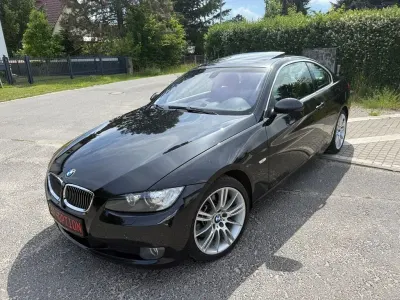 Gebraucht BMW 330 Comfort Edition 272 PS (200 kW) 2008 Schwarz Coupé