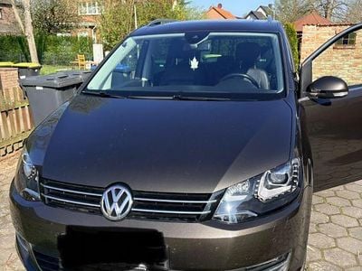 Usata VW Sharan Highline 177 CV (130 kW) 2015 Marrone Monovolume