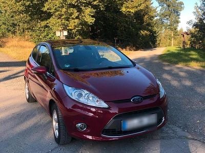 Usata Ford Fiesta 101 CV (74 kW) 2009 Viola Utilitaria