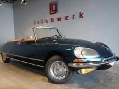 Grün Gebraucht 1972 Citroën DS Cabrio | 82.941 €