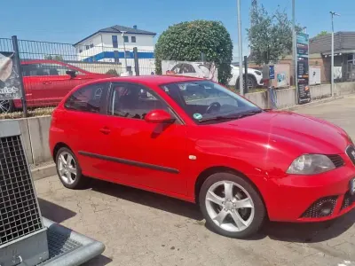 Gebraucht Seat Ibiza 86 PS (63 kW) 2008 Rot Limousine