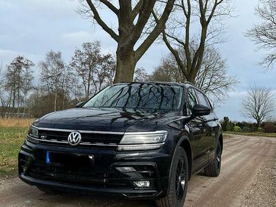 Gebraucht VW Tiguan Allspace R-line 200 PS (147 kW) 2021 Schwarz SUV